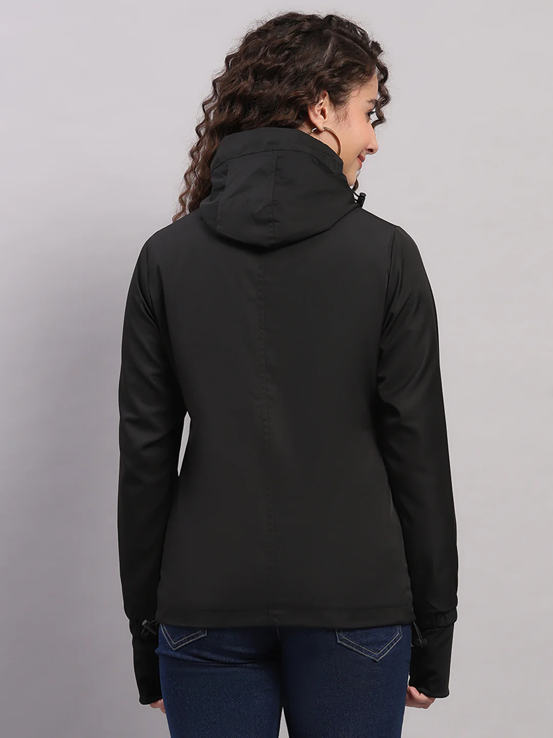 Women Black Solid Hooded Full Sleeve Jacket - Image 5