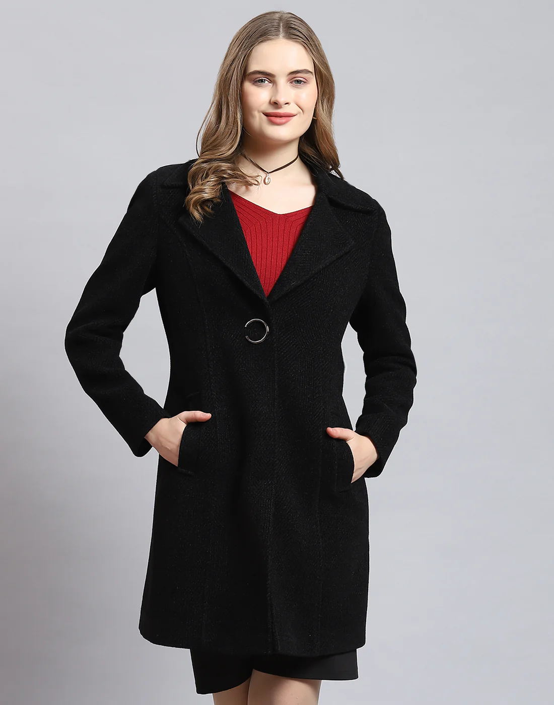 Women Black Solid Lapel Collar Full Sleeve Coat - Image 2