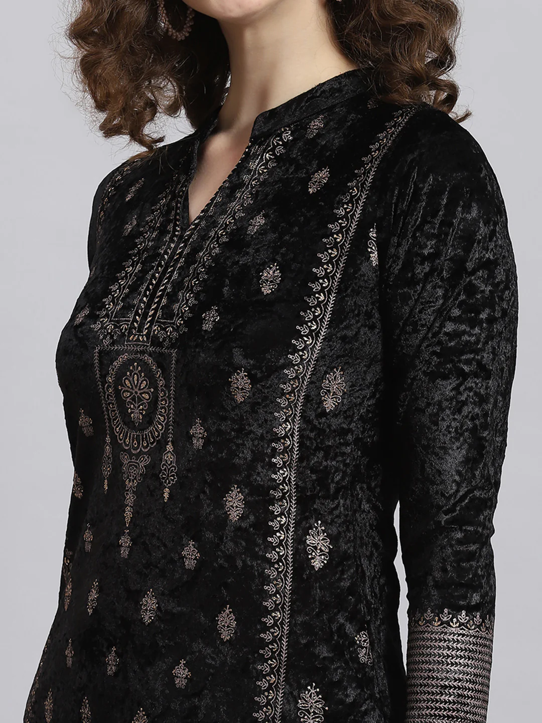 Women Black Solid Mandarin Collar Full Sleeve Kurtis Set - Image 6