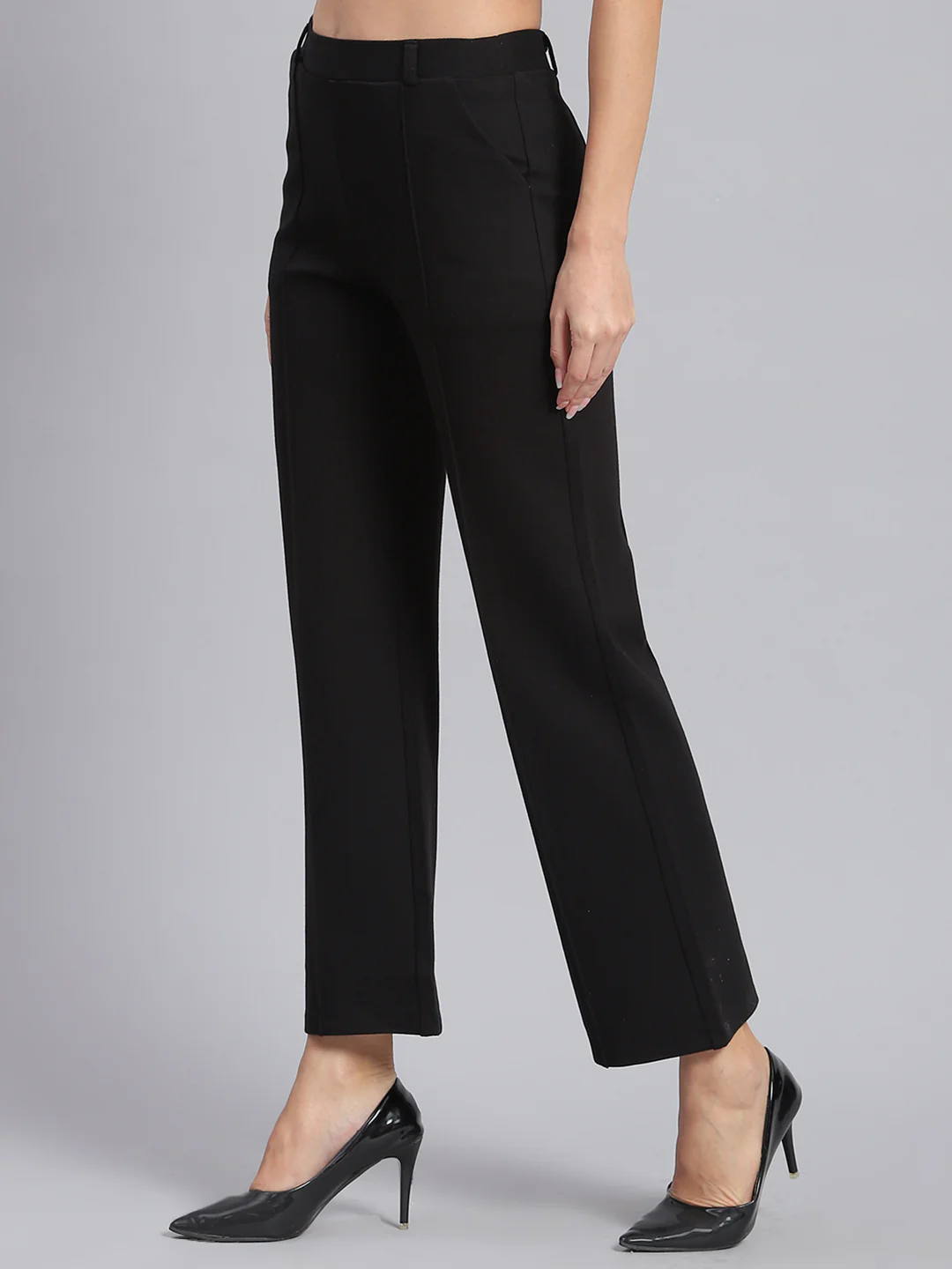 Women Black Solid Regular Fit Jegging - Image 3