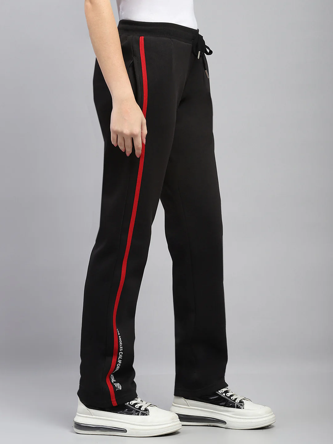Women Black Solid Regular Fit Lower - Image 4