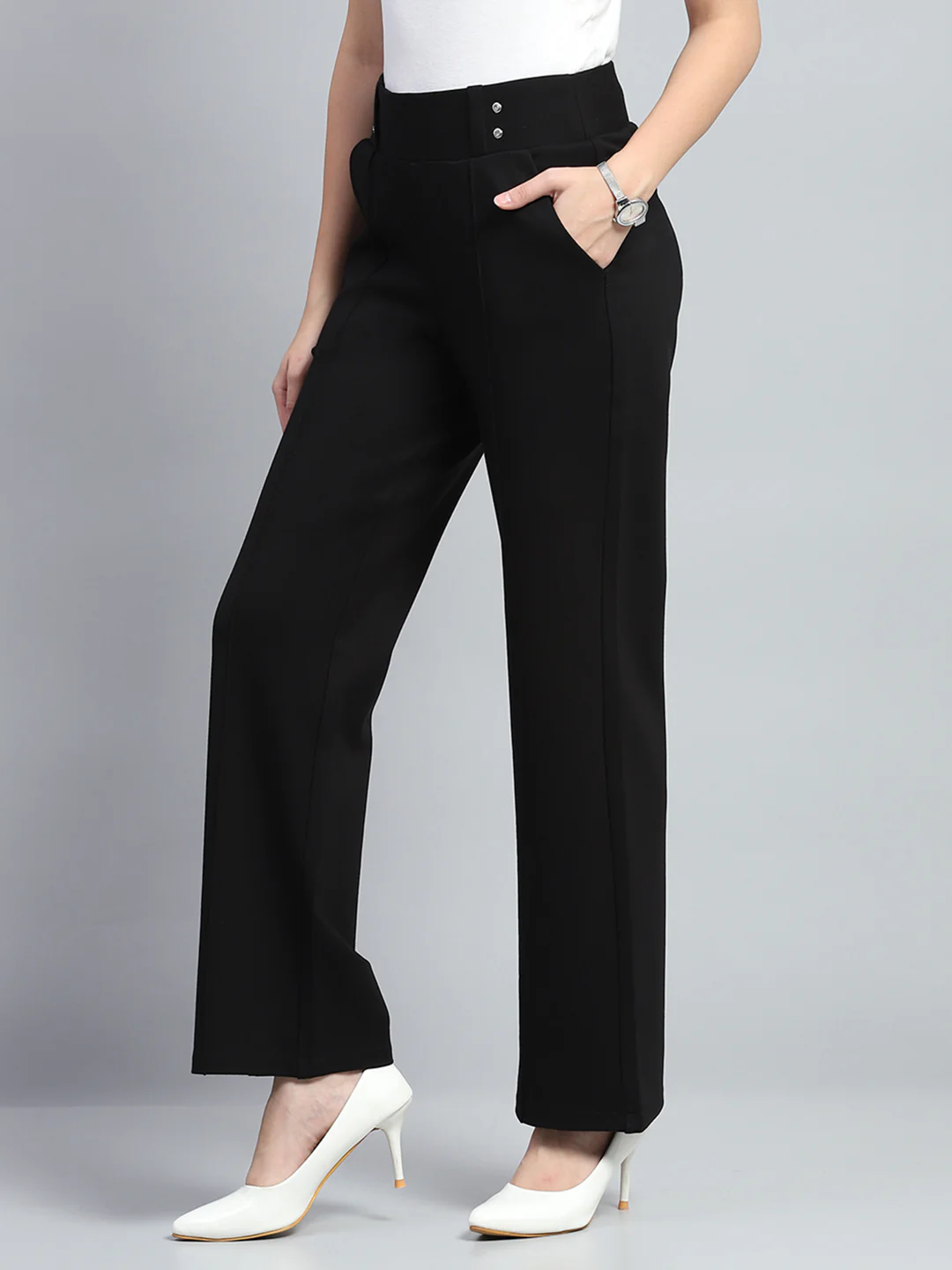 Women Black Solid Regular Fit Trouser - Image 3