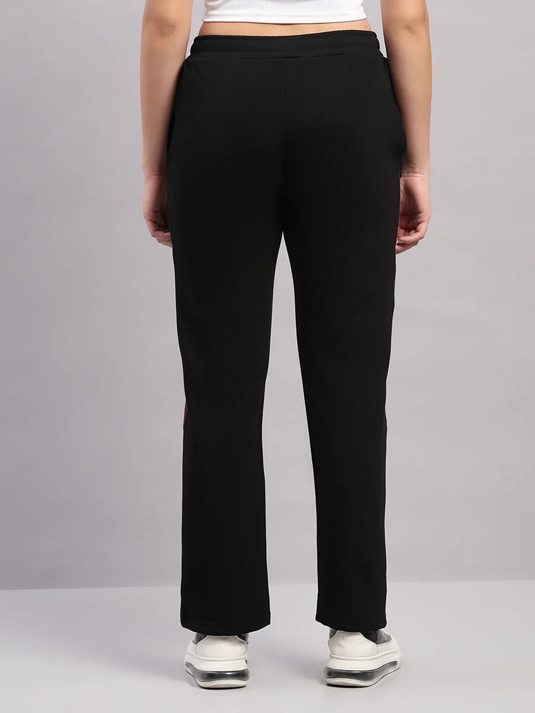 Women Black Solid Regular Fit Winter Lower - Image 5