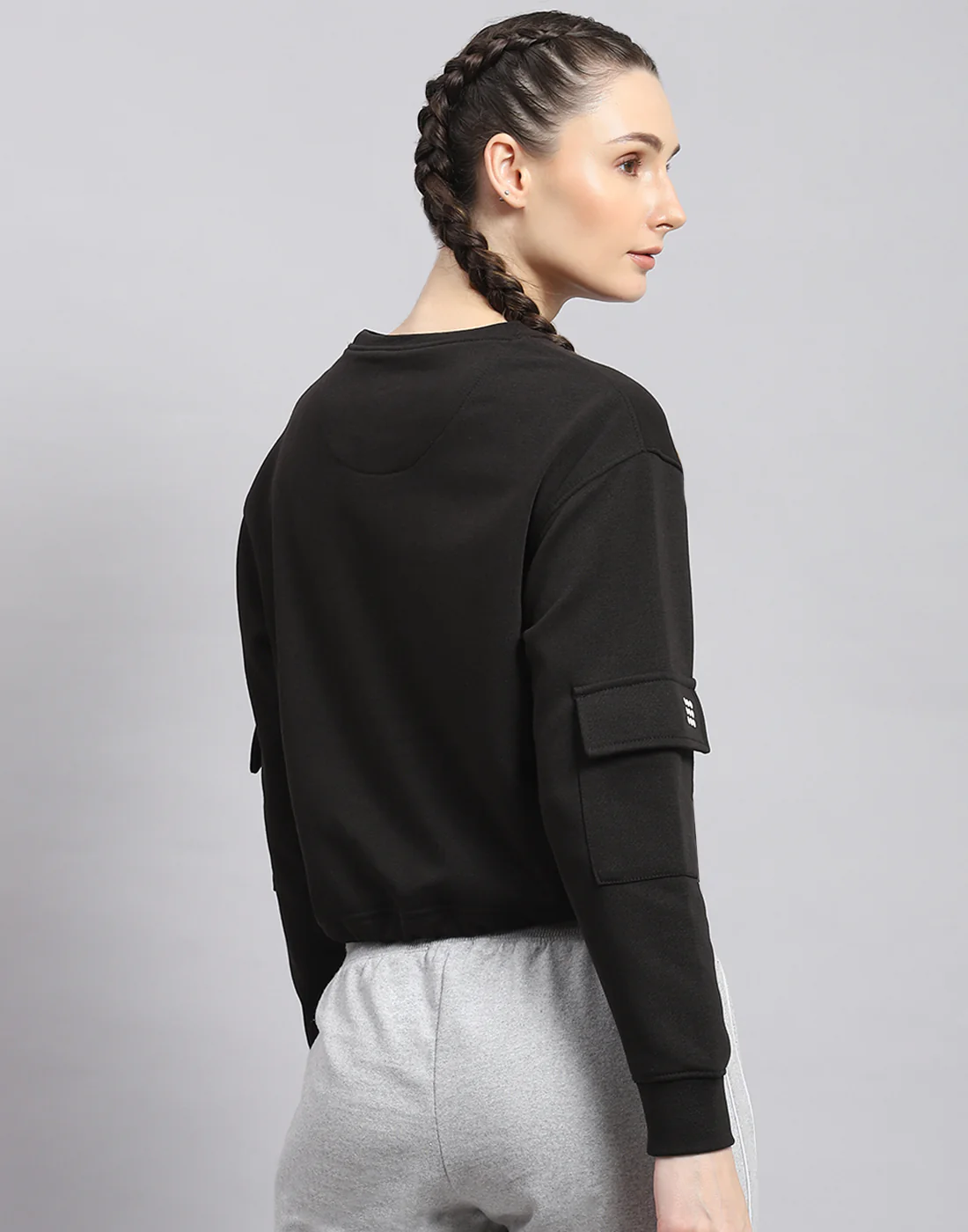 Rock.it Women Black Solid Round Neck Full Sleeve Sweatshirt - Image 5