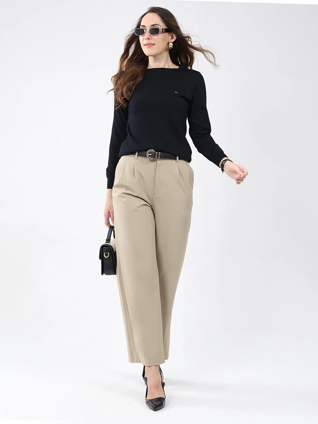 Women Black Solid Round Neck Full Sleeve Winter Top - Image 2