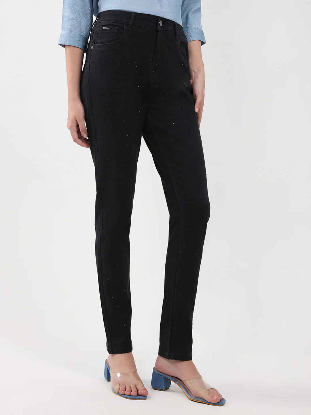 Women Black Solid Slim Fit Denim - Image 4
