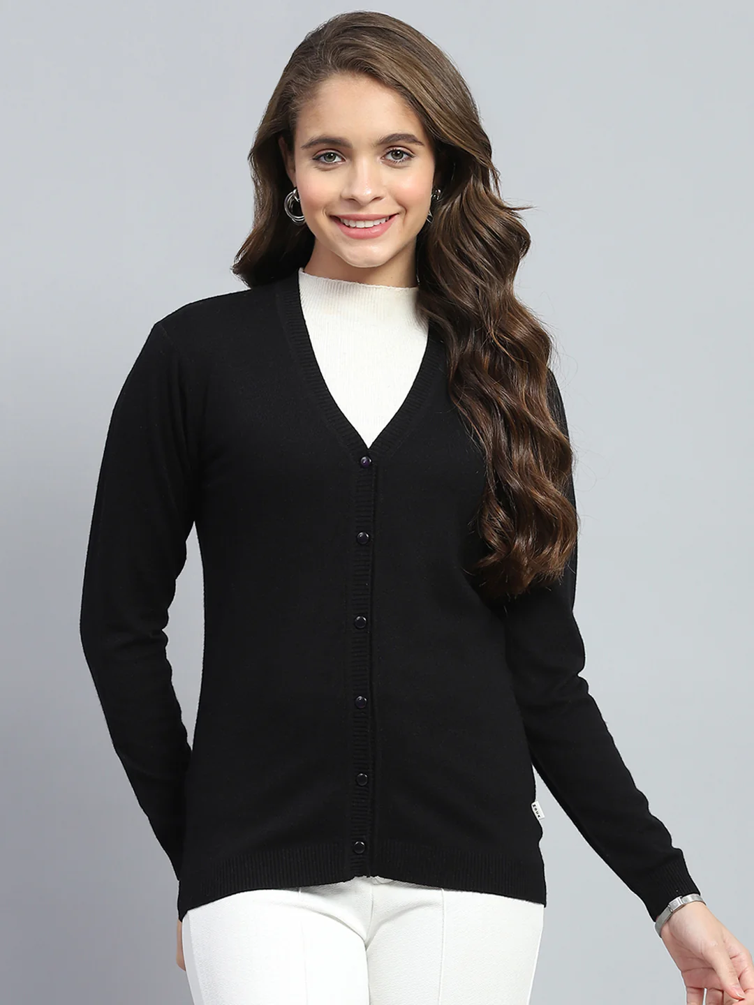 Women Black Solid V Neck Full Sleeve Cardigan - Image 2