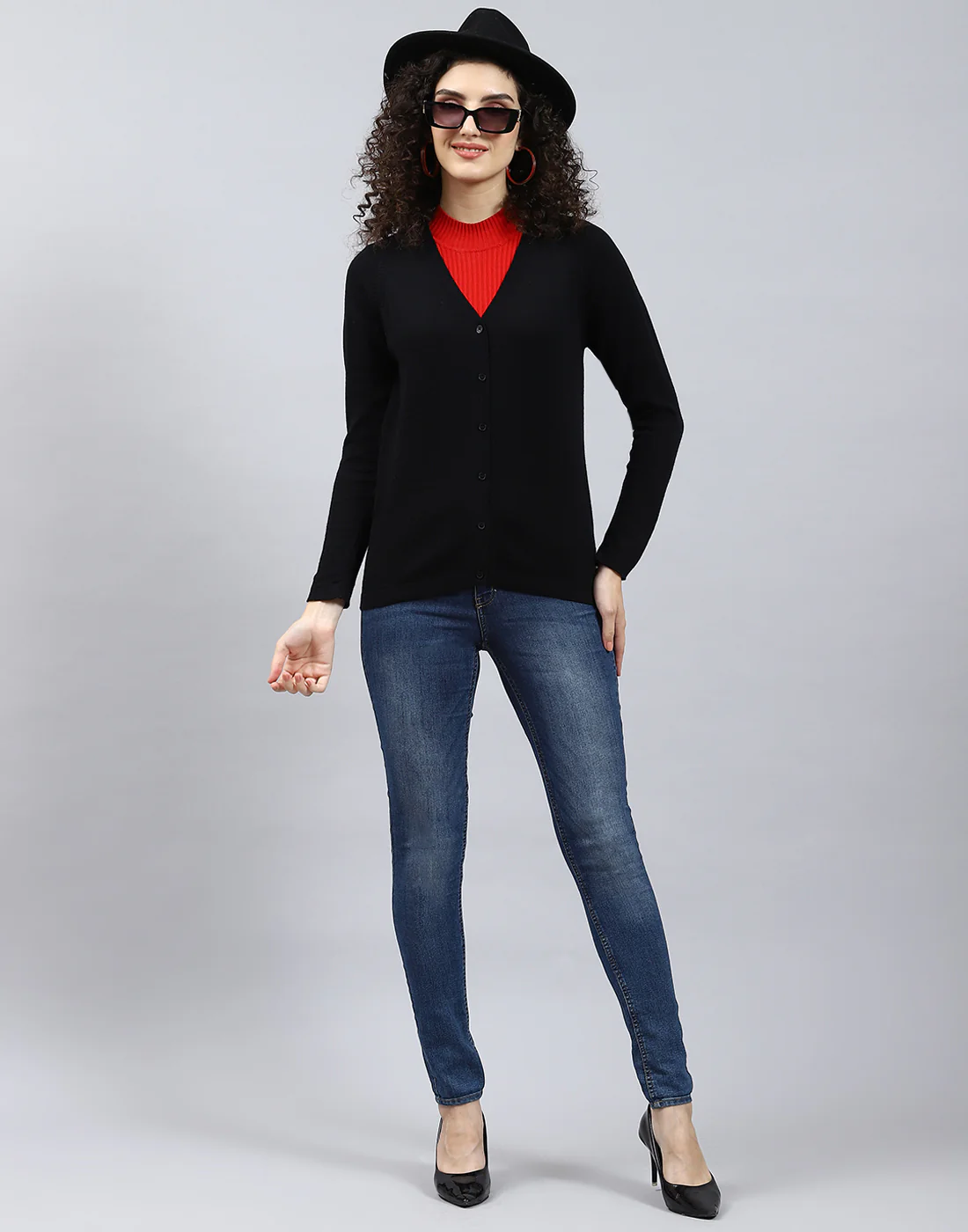 Women Black Solid V Neck Full Sleeve Cardigan - Image 2