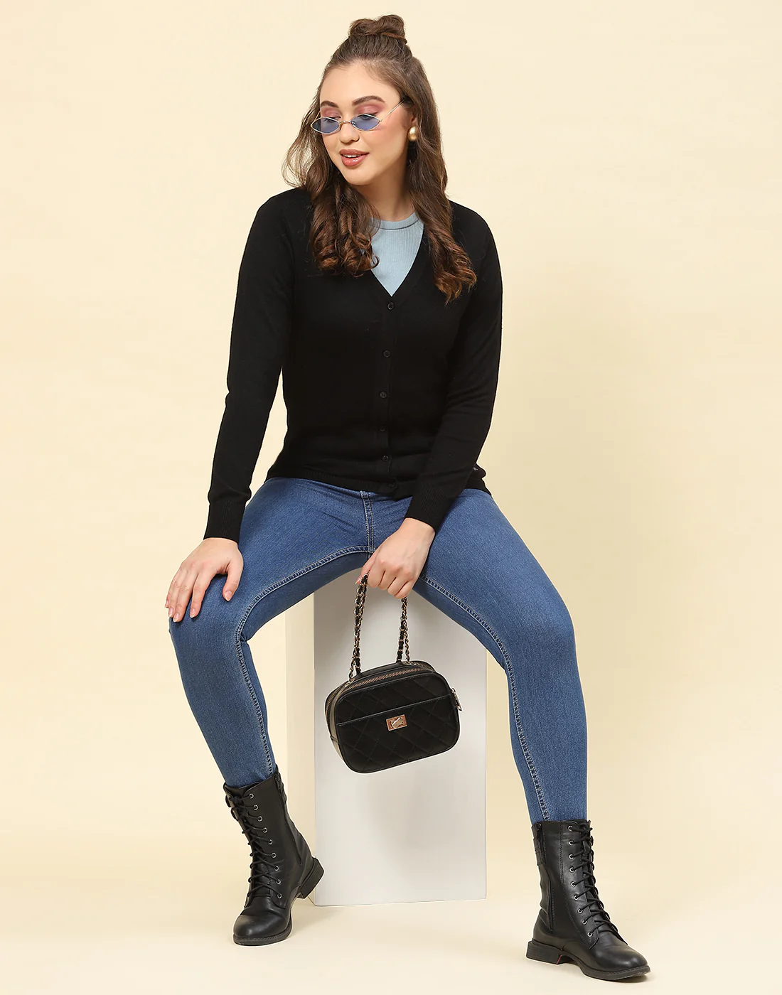 Women Black Solid V Neck Full Sleeve Cardigan - Image 2