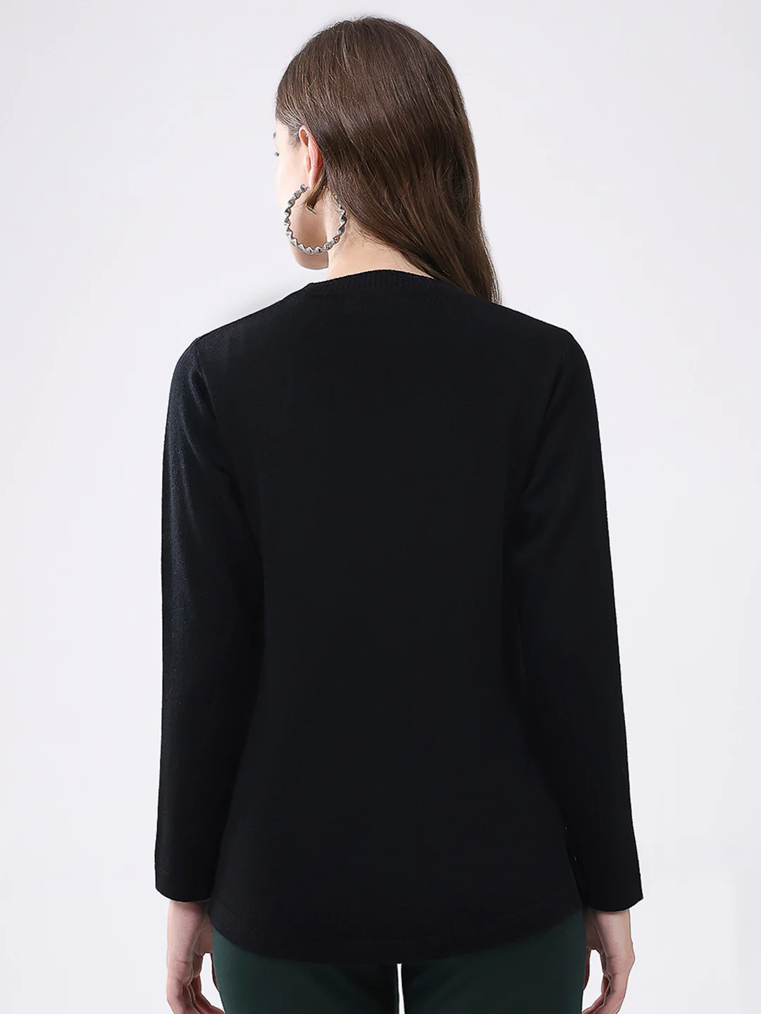Women Black Solid V Neck Full Sleeve Cardigan - Image 5