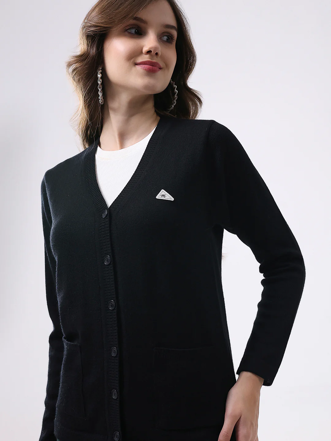 Women Black Solid V Neck Full Sleeve Cardigan - Image 7