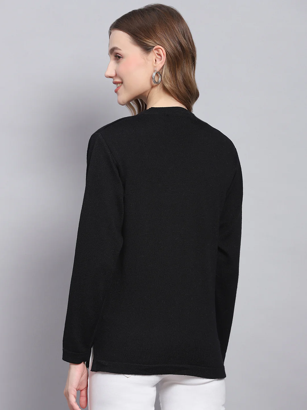 Women Black Solid V Neck Full Sleeve Cardigans - Image 5