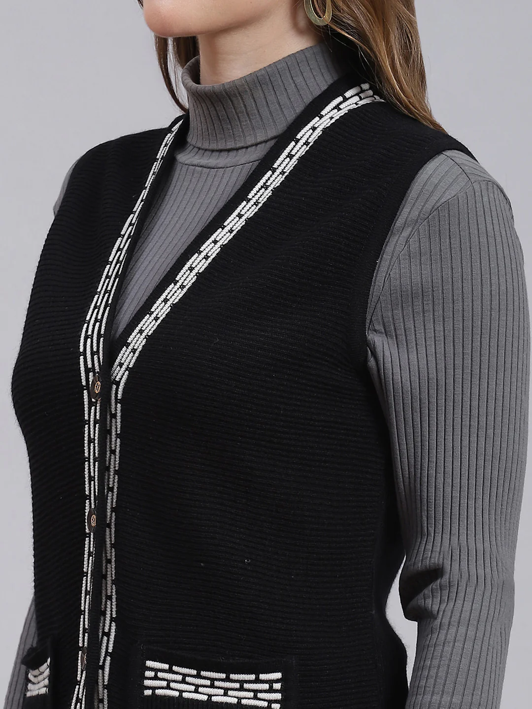 Women Black Solid Wool blend Cardigan - Image 6