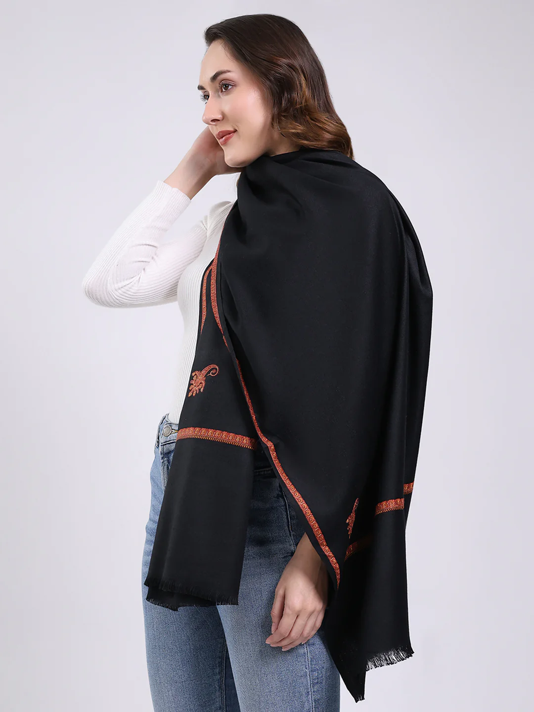 Women Black Solid Wool Blend Shawl - Image 3