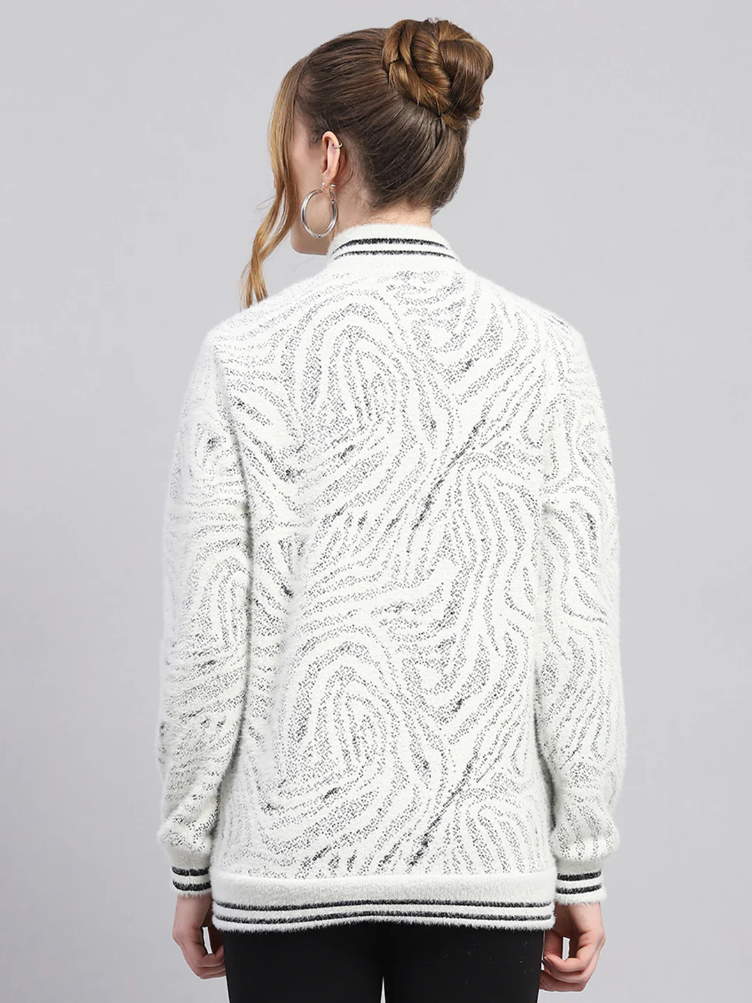 Women Black & White Self Design Mock Neck Full Sleeve Sweatshirt - Image 5