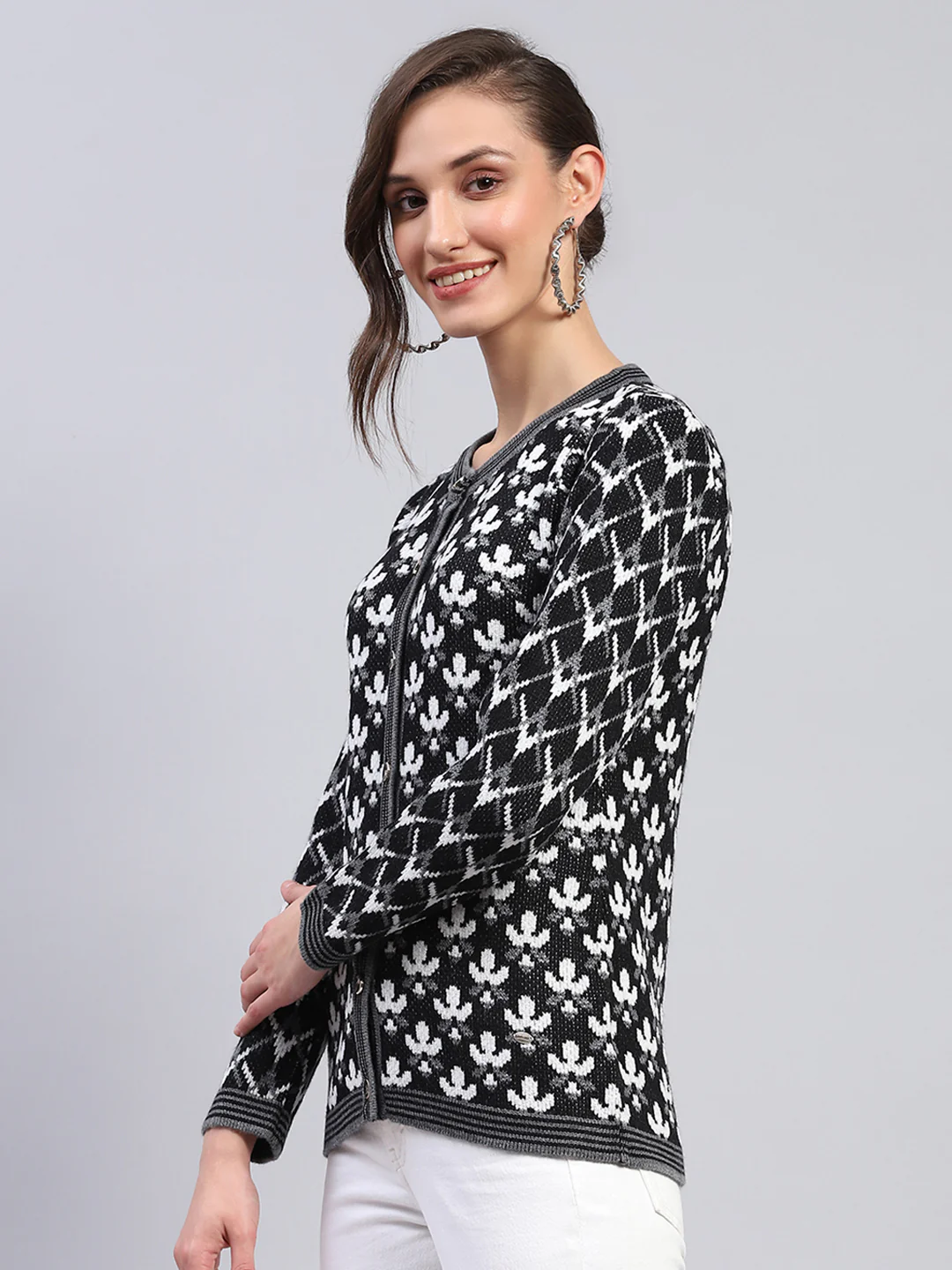 Women Black & White Self Design Round Neck Full Sleeve Cardigan - Image 3