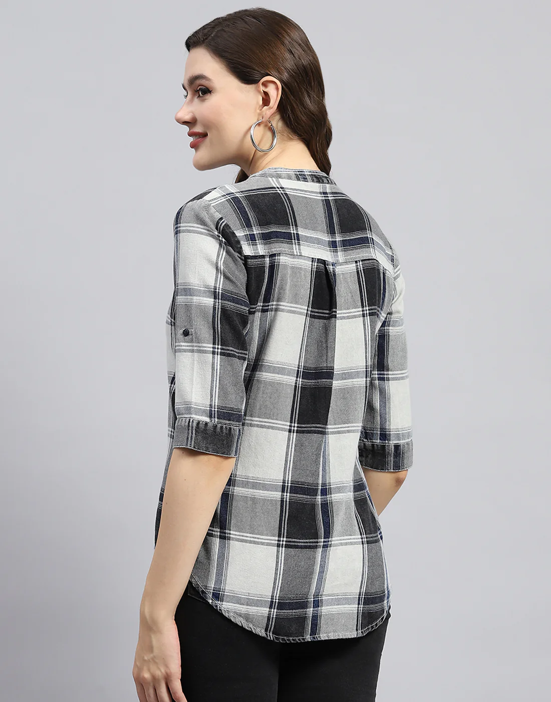 Women Blue Check Mandarin Neck Half Sleeve Top - Image 5