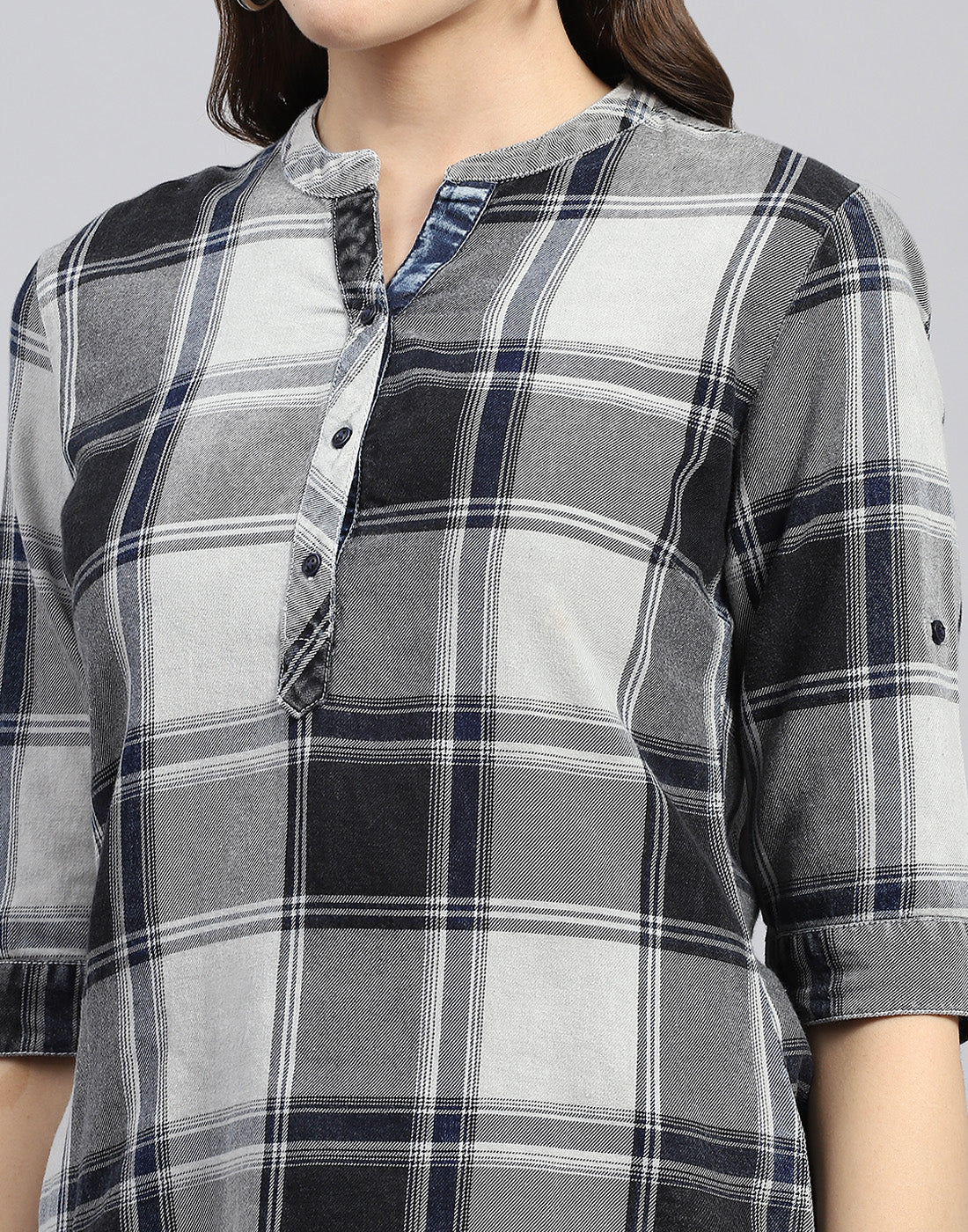 Women Blue Check Mandarin Neck Half Sleeve Top - Image 6