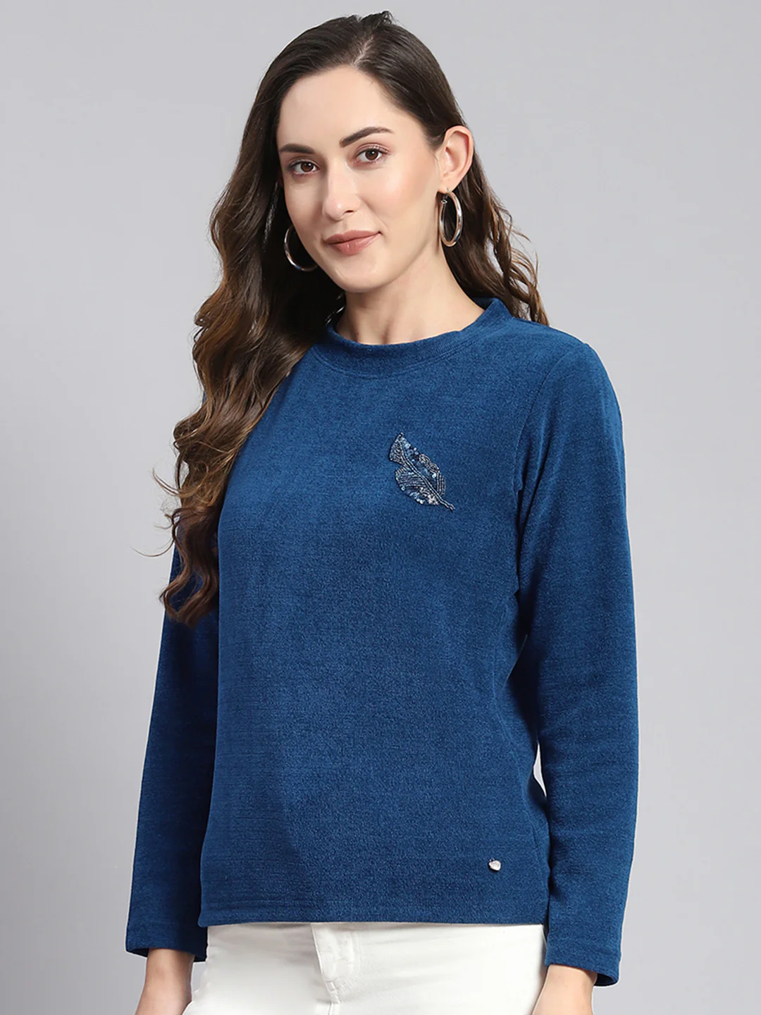 Women Blue Embroidered Round Neck Full Sleeve Sweater - Image 4