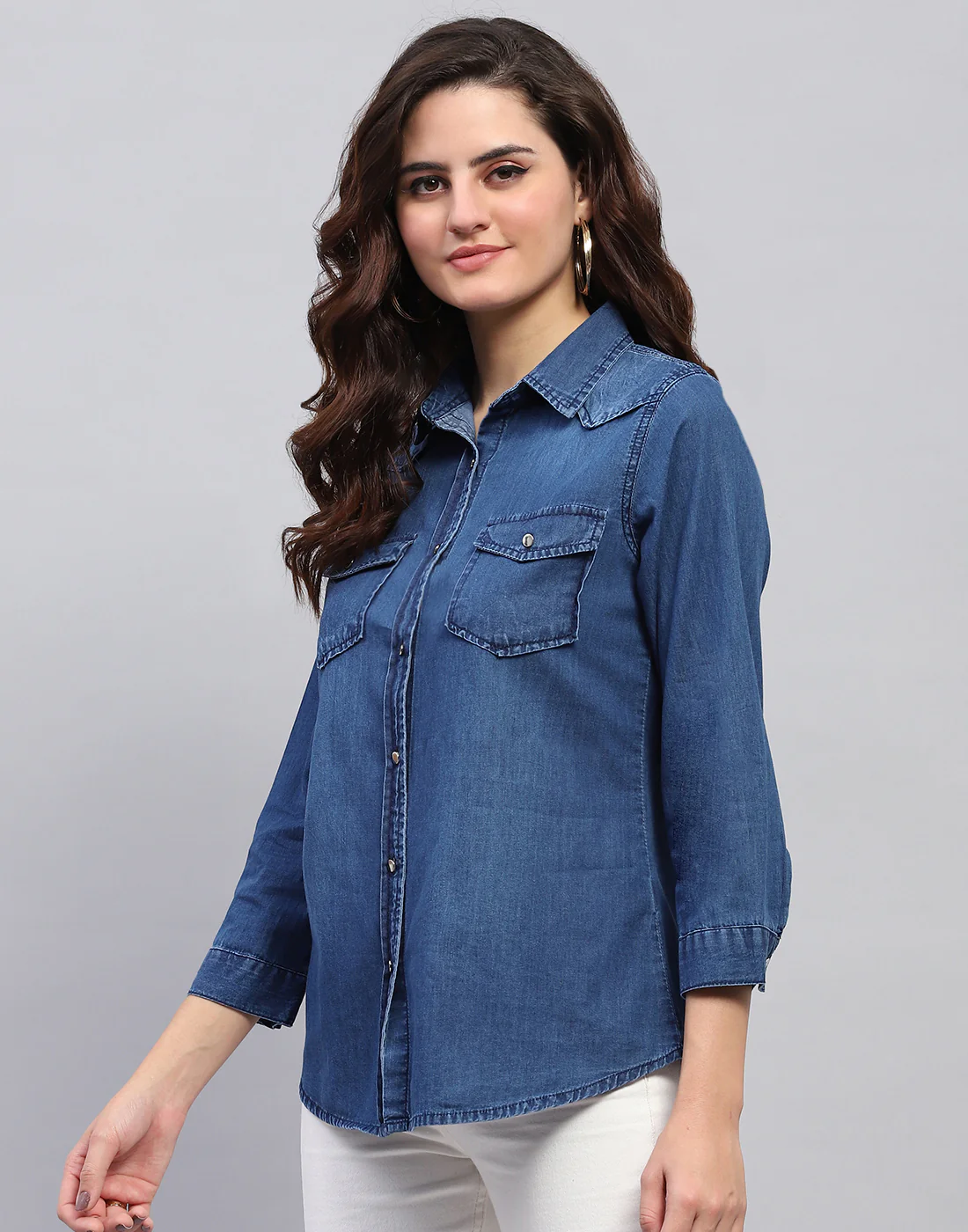 Women Blue Light Wash Front Open 3/4 Sleeve Top - Image 3