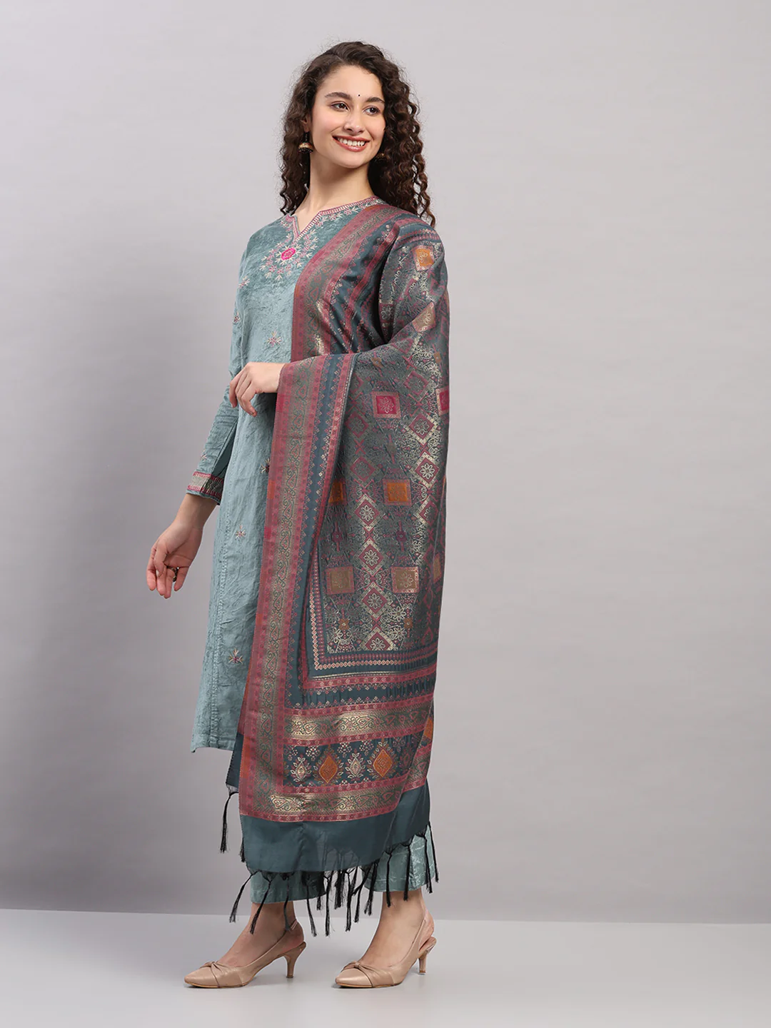 Women Blue Printed Round Neck Full Sleeve 3 Pc Kurti Set for Winter - Image 3