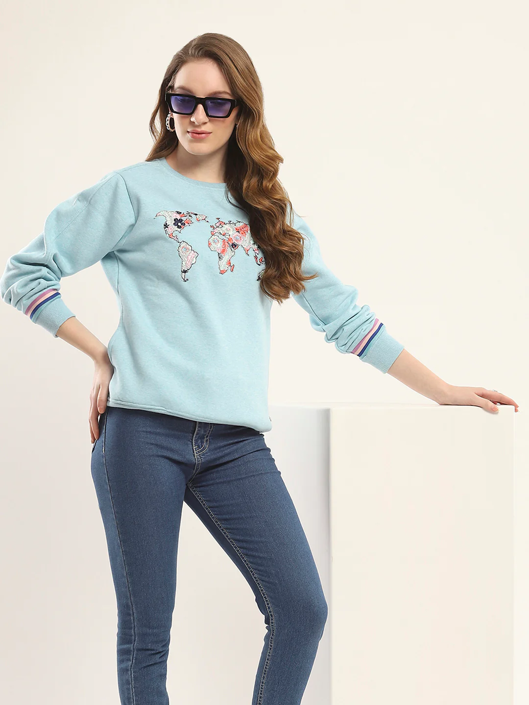 Women Blue Printed Round Neck Full Sleeve Sweatshirt - Image 6
