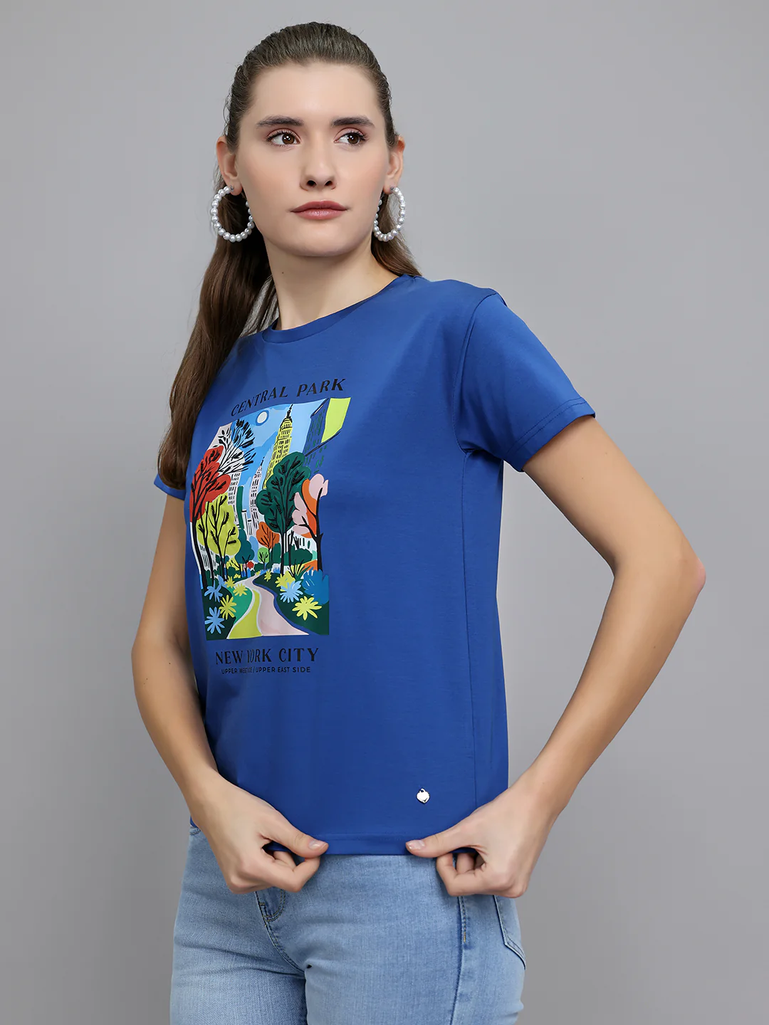 Women Blue Printed Round Neck Half Sleeve Top - Image 2