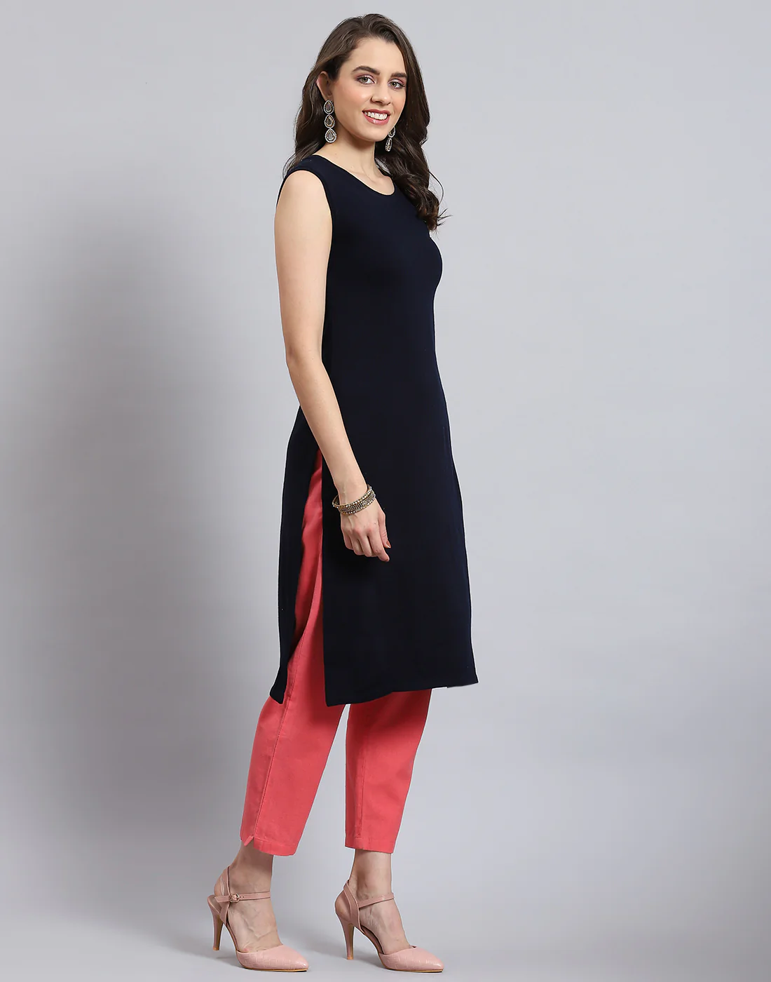 Women Teal Blue Printed V Neck Full Sleeve Kurti + Inner Set - Image 6