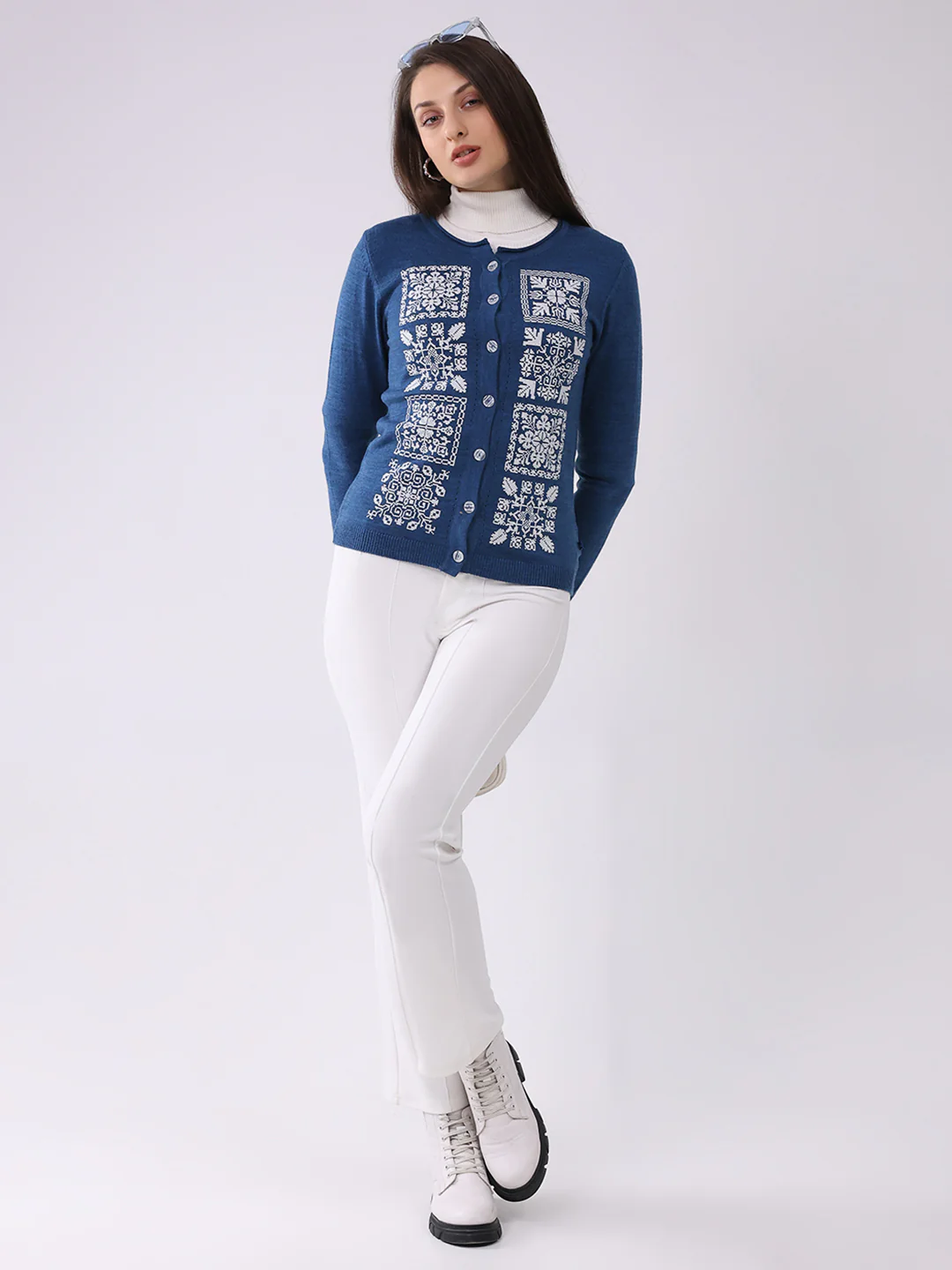 Women Blue Self Design Round Neck Full Sleeve Cardigan - Image 2