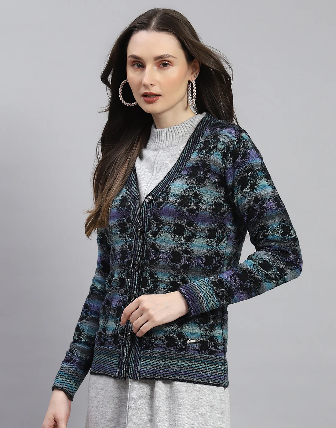 Women Blue Self Design V Neck Full Sleeve Cardigan - Image 3