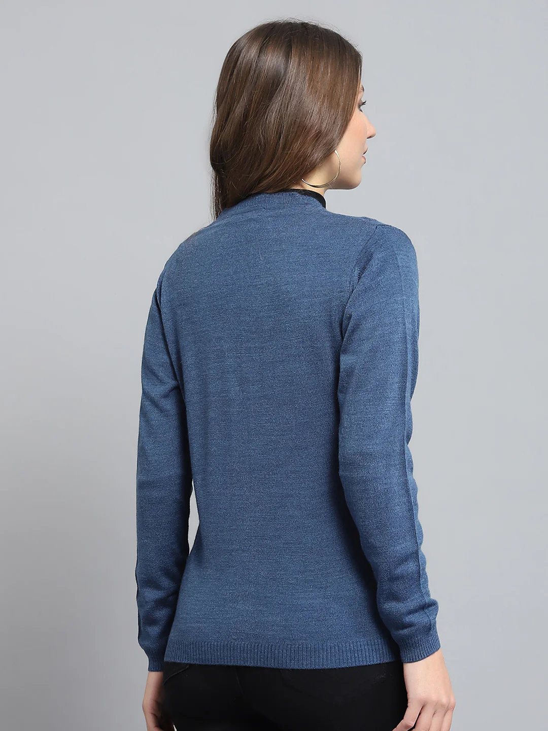 Women Blue Self Design V Neck Full Sleeve Cardigan - Image 5