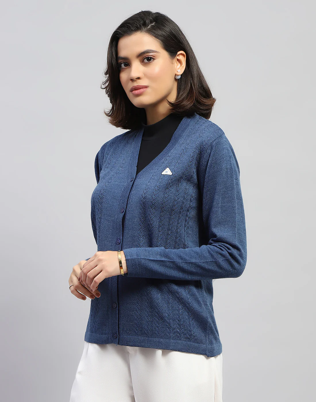 Women Blue Self Design V Neck Full Sleeve Cardigan - Image 4