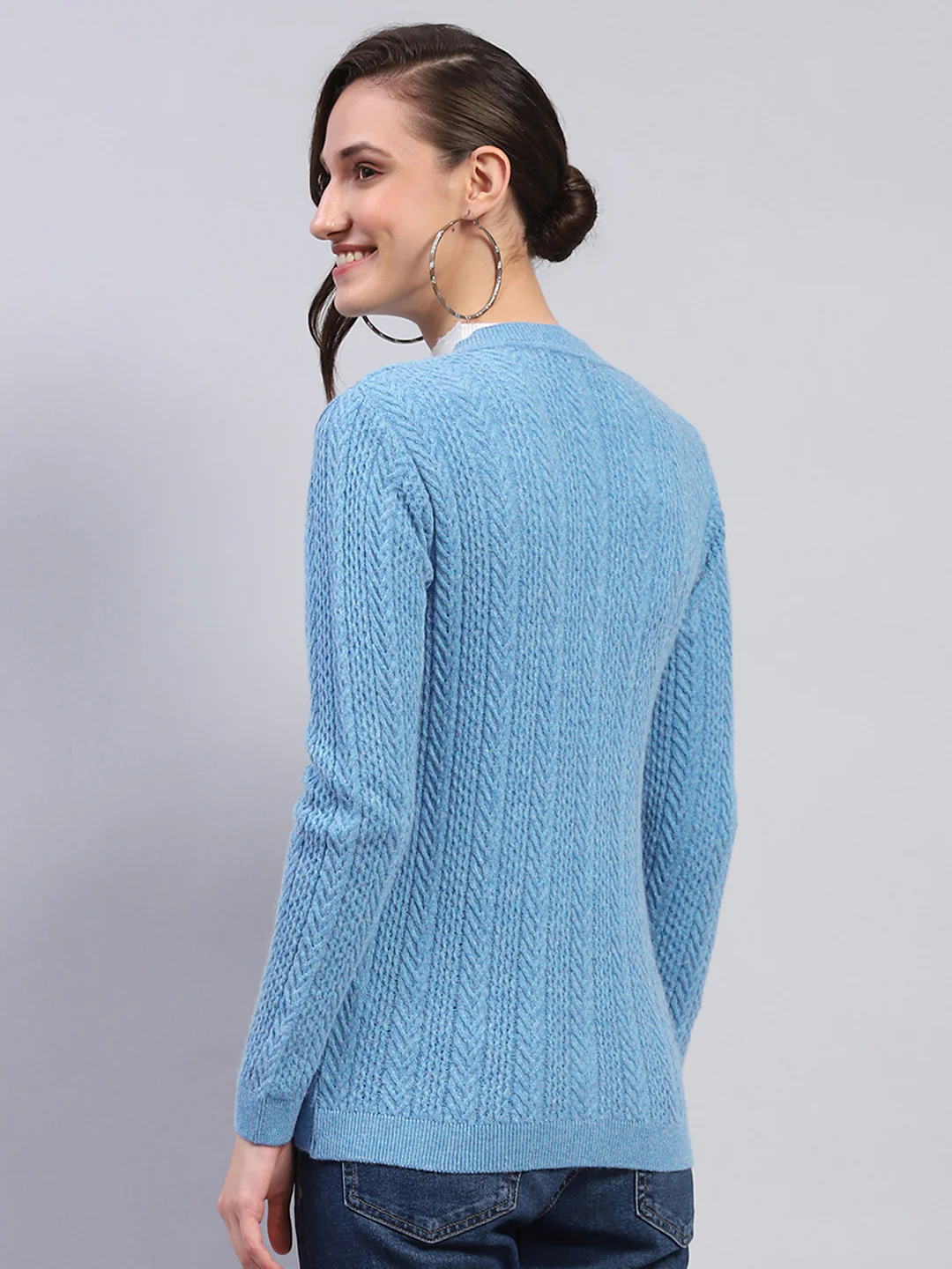 Women Blue Self Design V Neck Full Sleeve Cardigan - Image 5