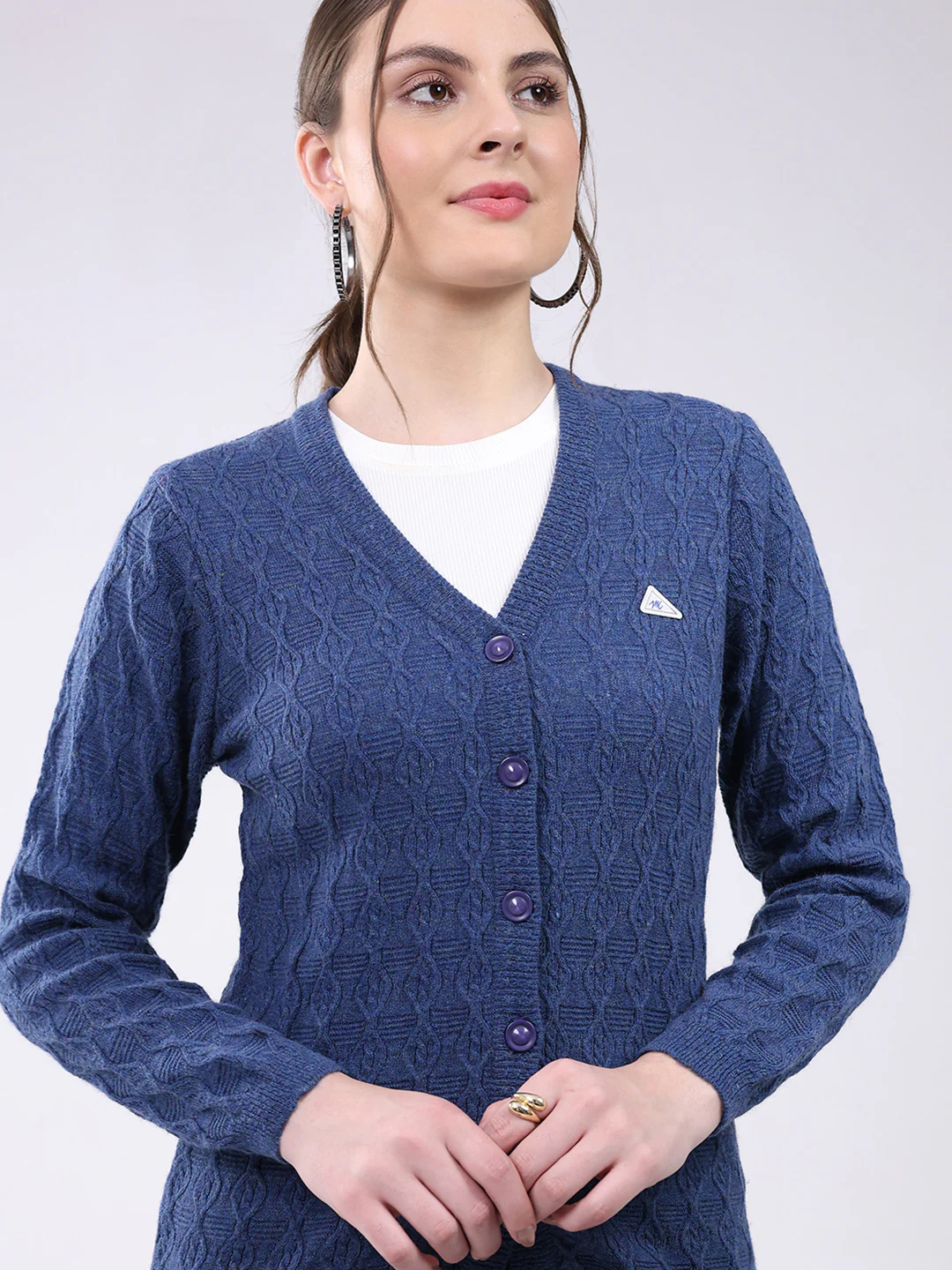 Women Blue Self Design V Neck Full Sleeve Cardigan - Image 6