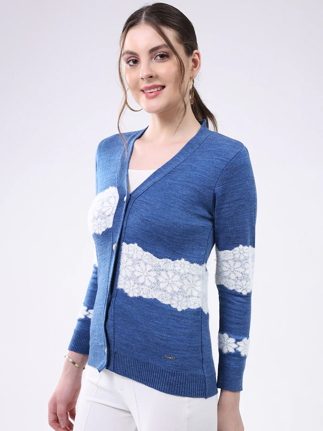 Women Blue Self Design V Neck Full Sleeve Cardigan - Image 3