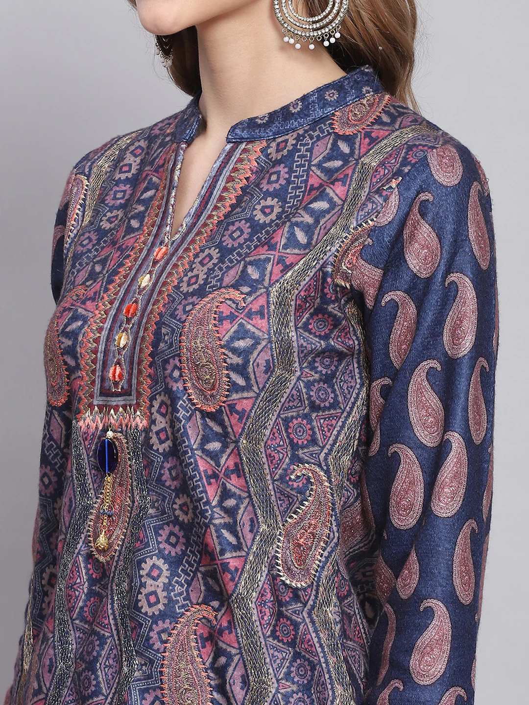 Women Blue Self Design Mandarin Collar Full Sleeve Kurtis Set - Image 6