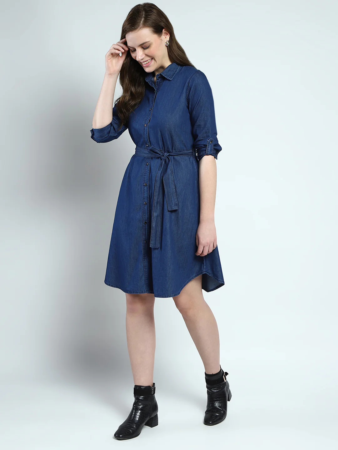 Women Blue Solid Collar 3/4th Sleeve Tunic - Image 3