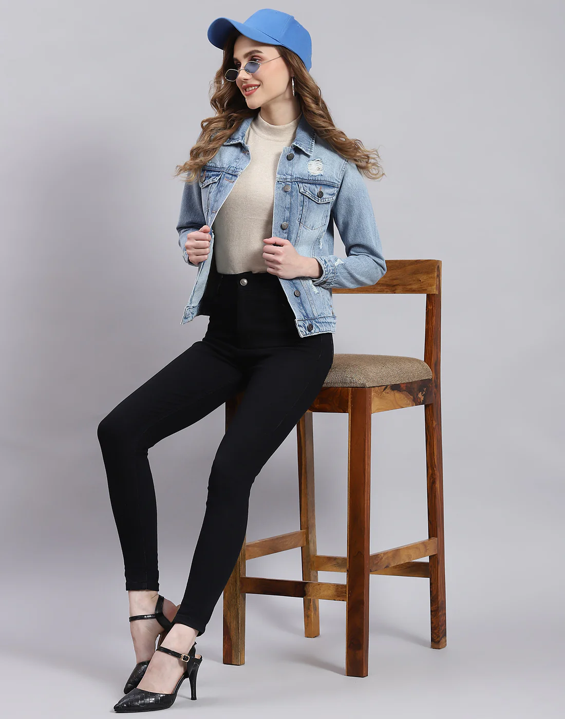 Women Blue Solid Collar Full Sleeve Jacket - Image 2