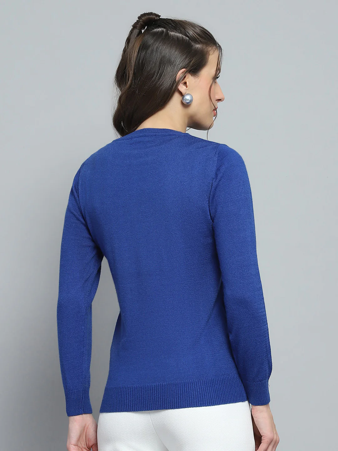 Women Blue Solid Round Neck Full Sleeve Winte Top - Image 5