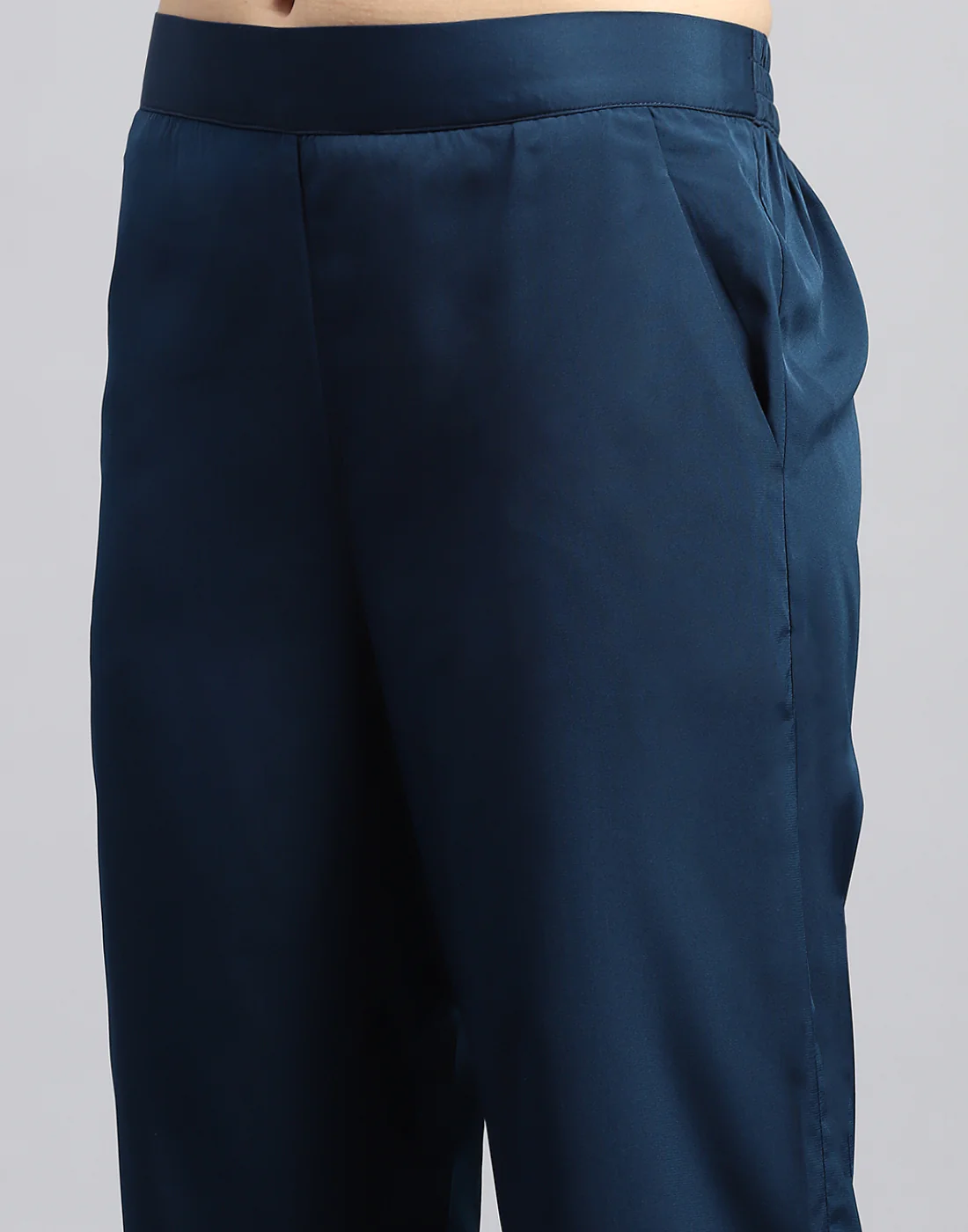 Women Blue Solid Round Neck Sleeveless Combo 3Pc Set - Image 9