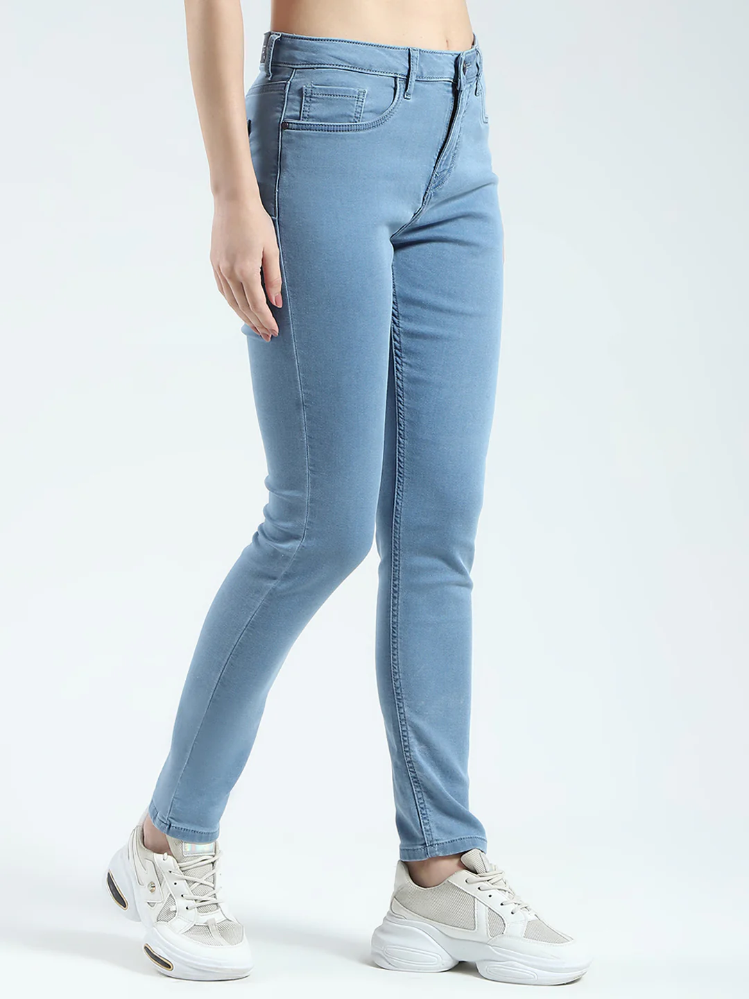 Women Blue Solid Slim Fit Denim - Image 4