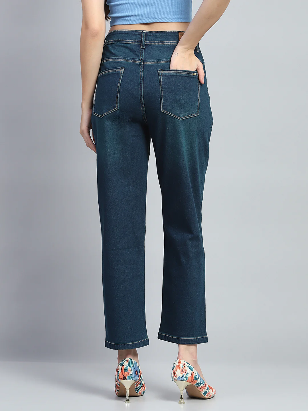 Women Blue Solid Straight Fit Denim - Image 5