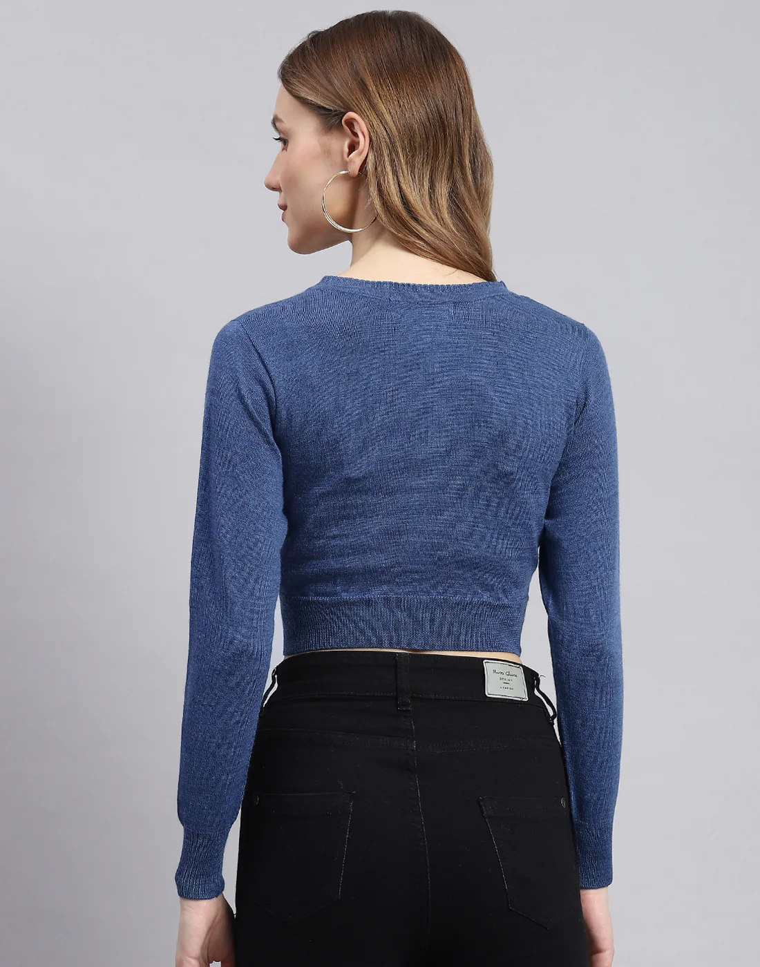Women Blue Solid V Neck Full Sleeve Sweater - Image 5