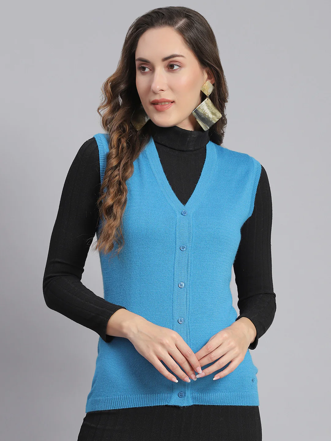 Women Blue Solid V Neck Sleeveless Cardigans - Image 2