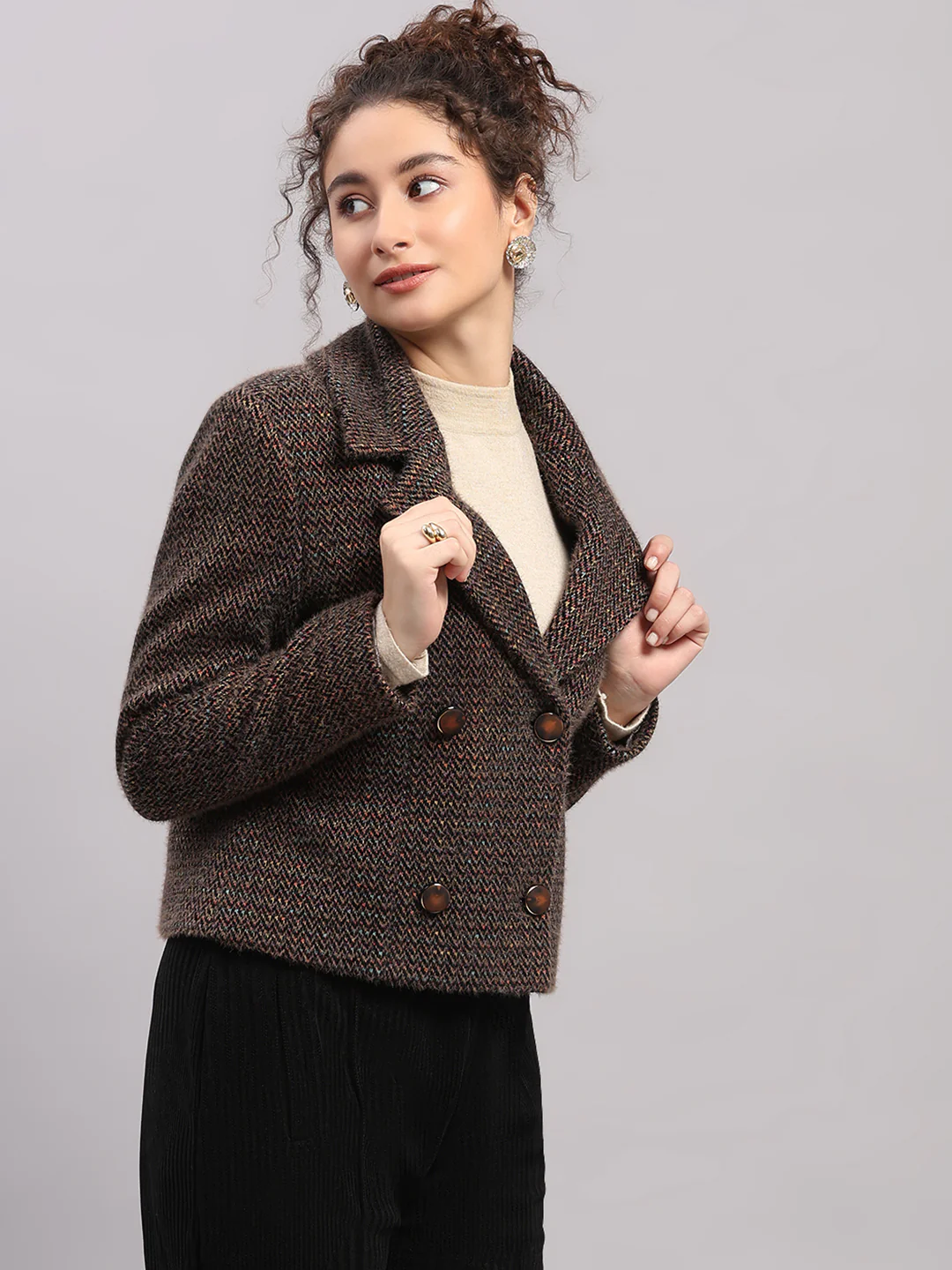 Women Brown Printed Collar Full Sleeve Coat - Image 4