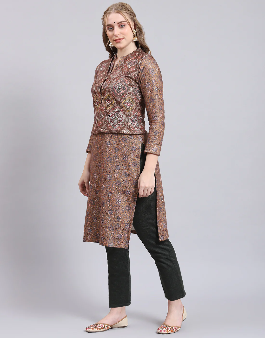 Women Brown Printed Mandarin Collar Full Sleeve Kurtis Set - Image 4