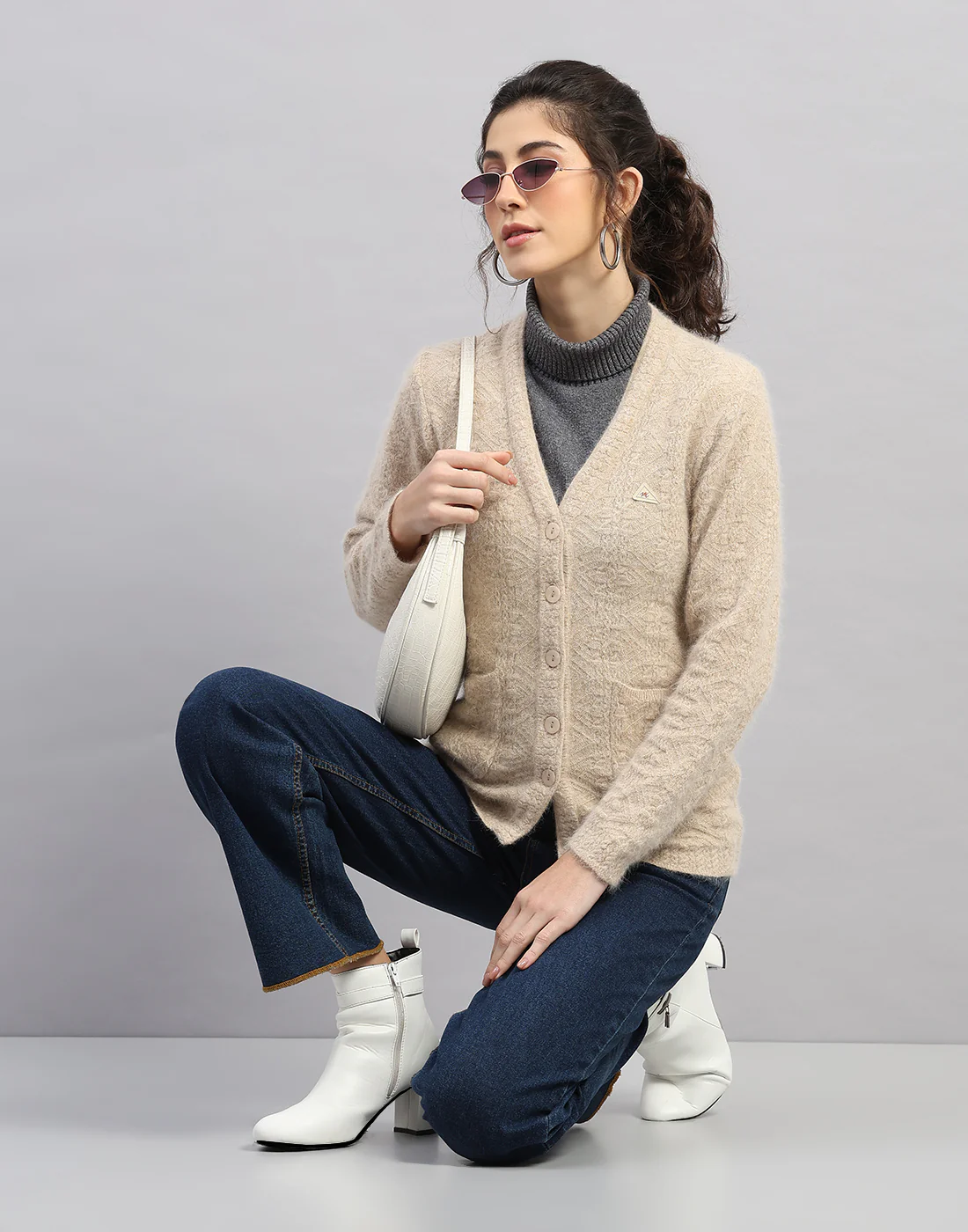 Women Brown Self Design V Neck Full Sleeve Cardigan - Image 5