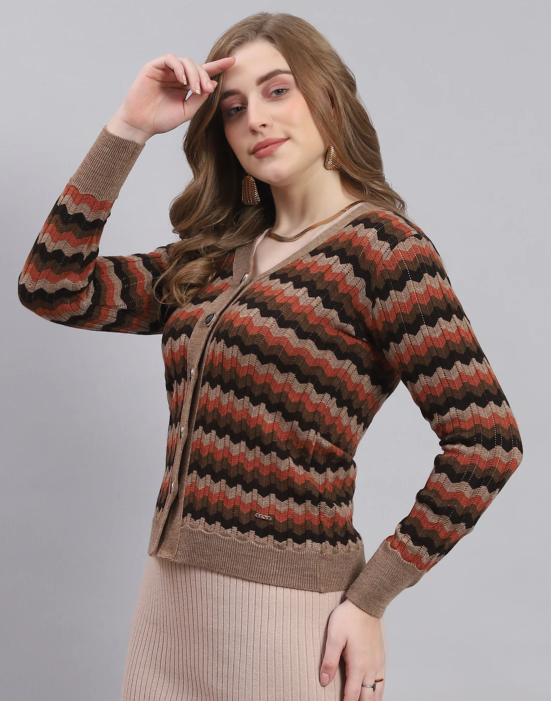 Women Brown Self Design V Neck Full Sleeve Sweater - Image 3