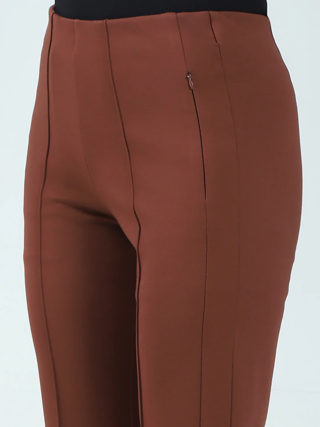 Women Brown Solid Regular Fit Jegging - Image 6