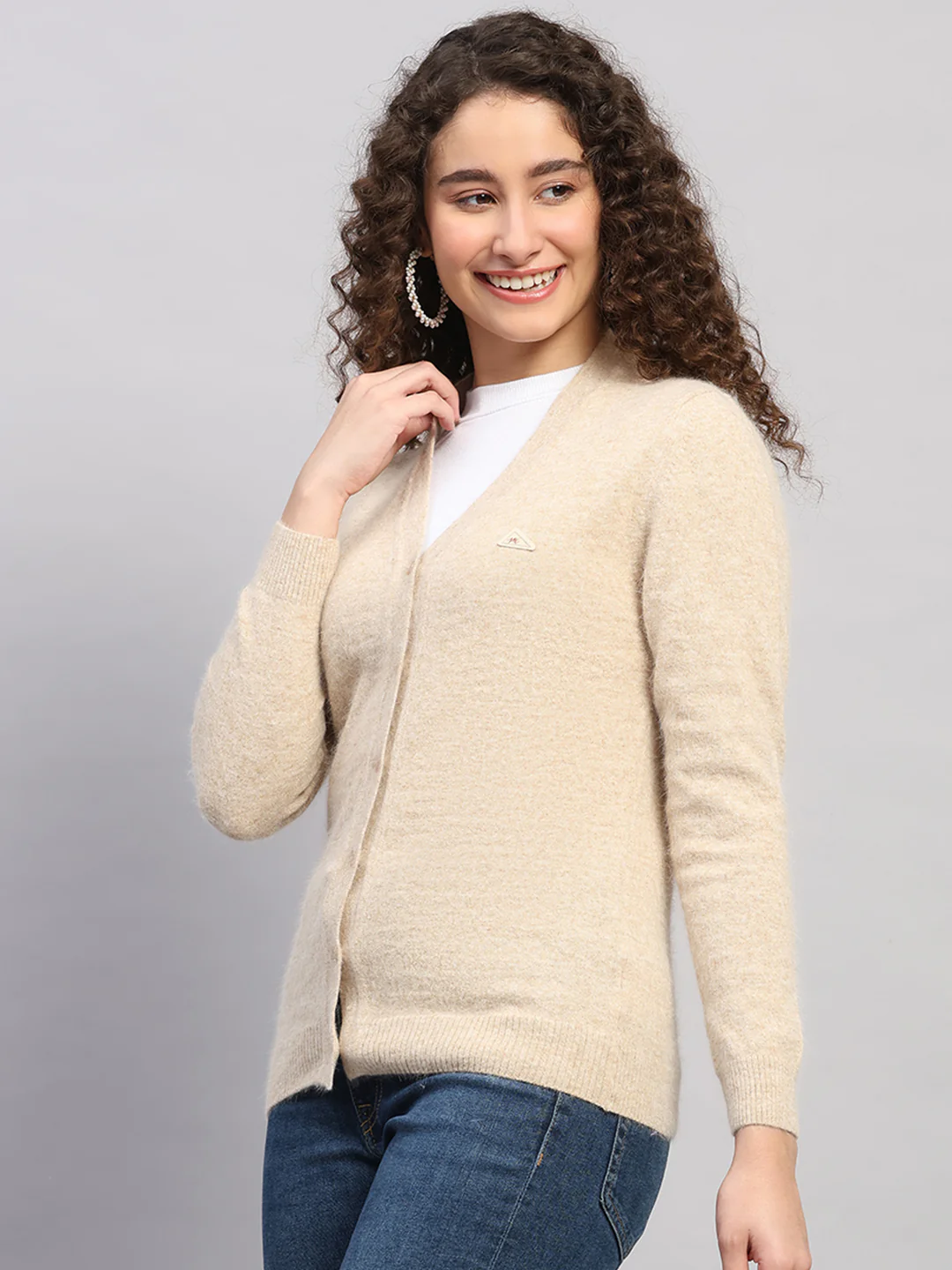 Women Brown Solid V Neck Full Sleeve Cardigan - Image 3